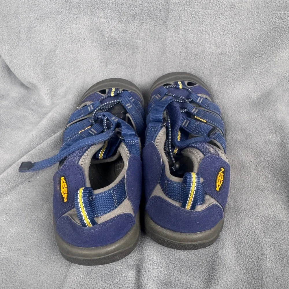 Keen Newport H2 Blue Yellow‎ Waterproof Hiking Sandals Mens 6 Womens 8 1009962